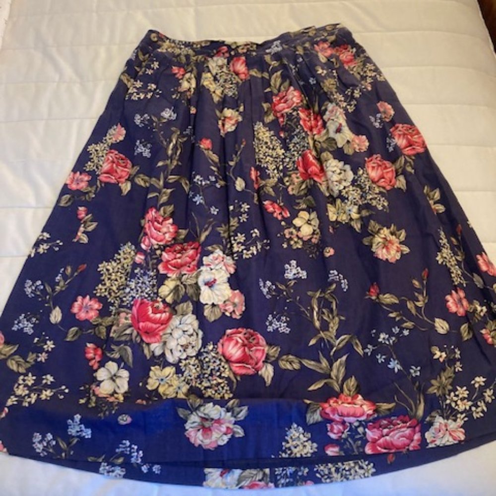 Lands End Blue Flower Skirt